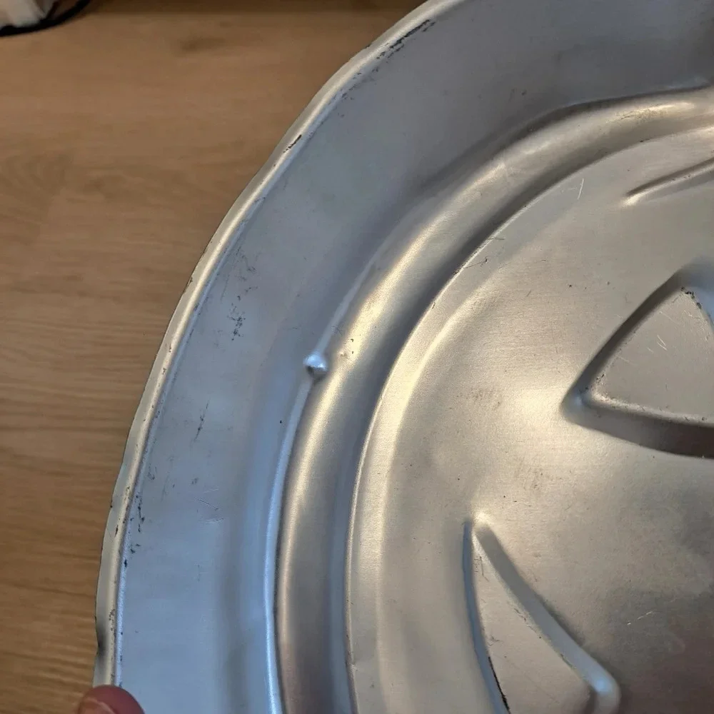 Wilton this pan